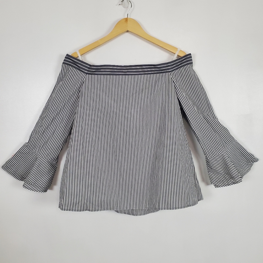 LOFT NWT off shoulder bow back striped blouse